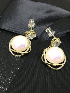 Pearl earrings